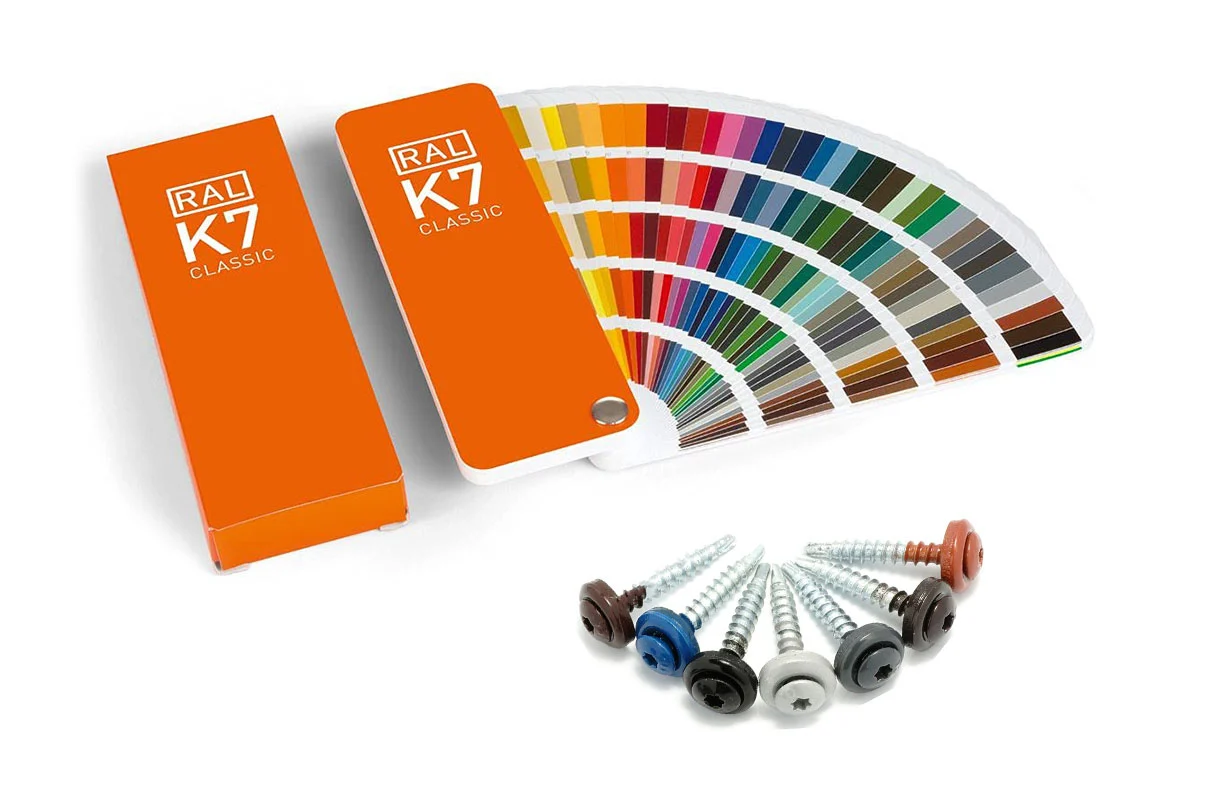 Kopfbeschichtete Schrauben in verschiedenen Farben